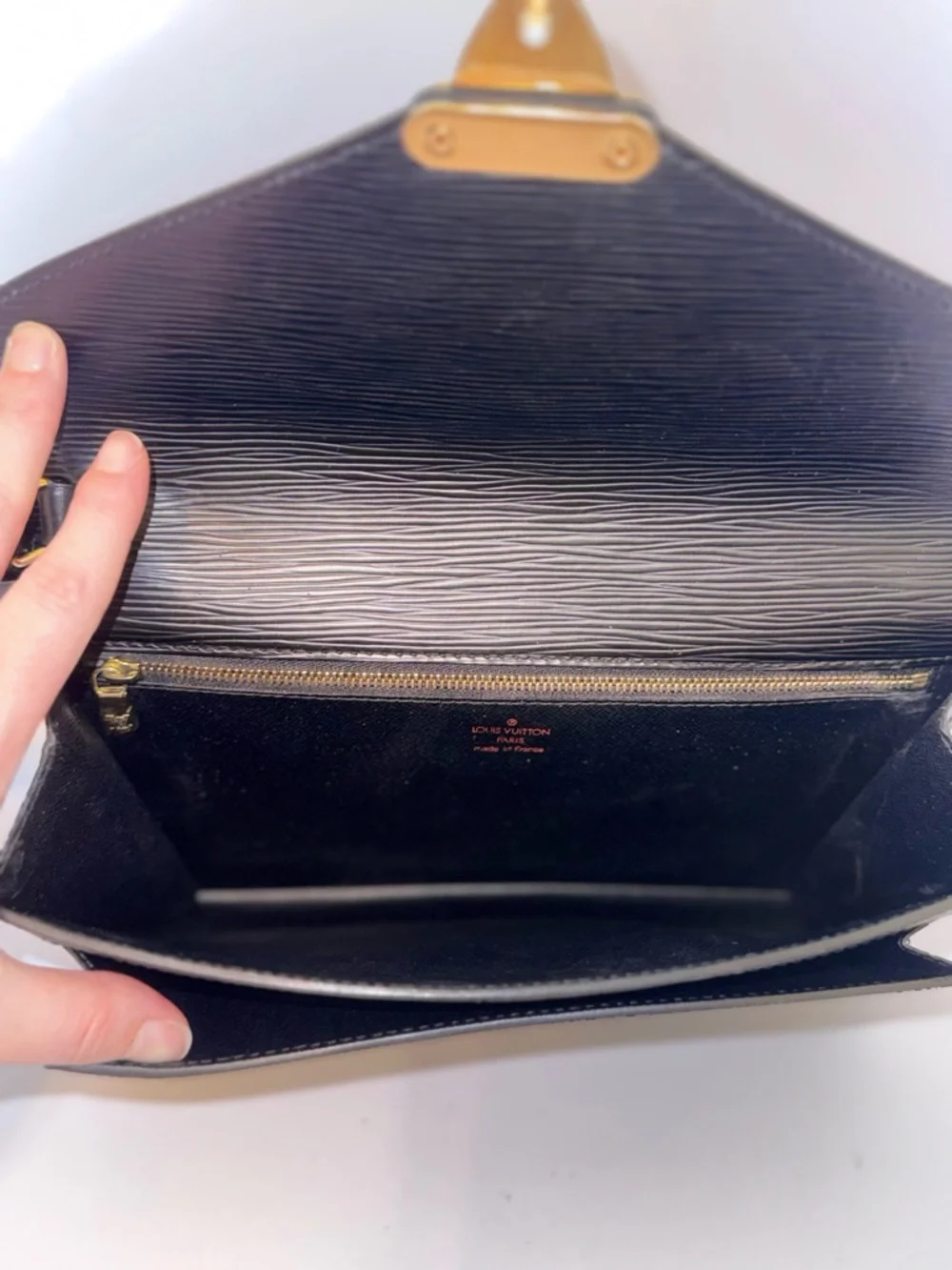 Louis Vuitton Black Epi Leather Envelope Clutch with Gold Lock - Picture 7 of 9